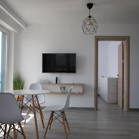 Διαμέρισμα Nordway By The Sea 2br Free Parking Mamaia