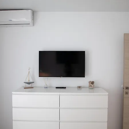 Nordway By The Sea 2br Free Parking * Mamaia